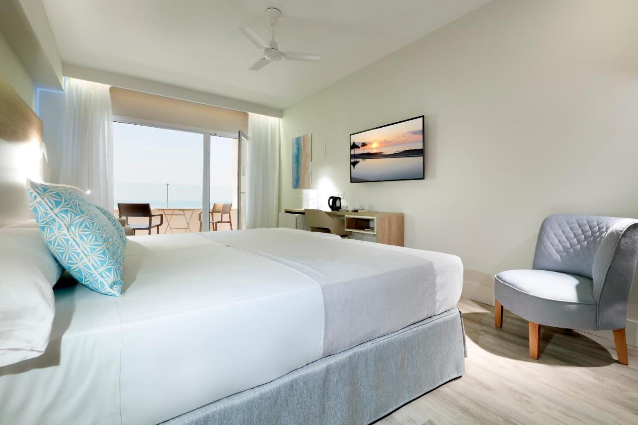 Grand Sea View Double Room (2 Adults +2 Children),1404382718:JPEG