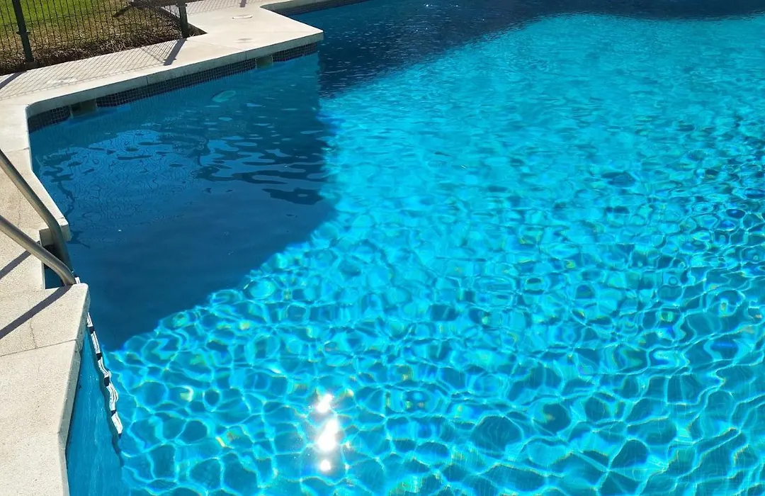 Apartamento Con Piscina Y Terraza Junto A La Playa-1