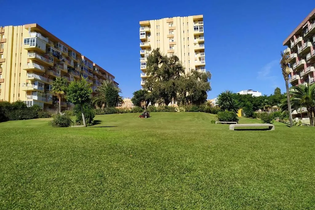 Benalmadena Estudio Jjupiter 250 M Del Mar Con Vistas Al Mar Piscinas-1