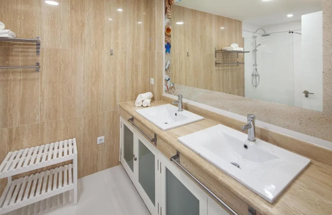 Modern Apartment Malibu4 With Sea View-1