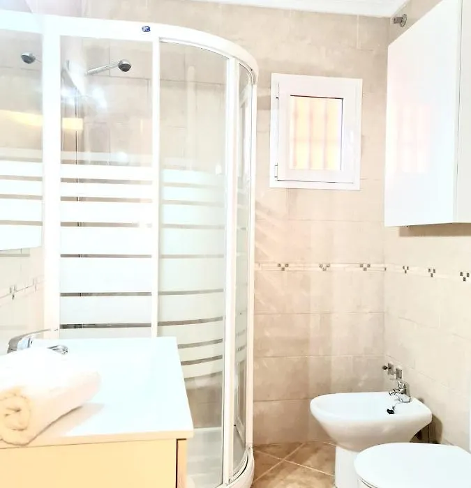 Apartamento 2Hab. A 2 Min De La Playa Benalmadena-1