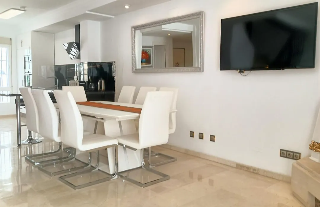 Townhouse 4Br - Beachfront! - Pool - Best Location-1