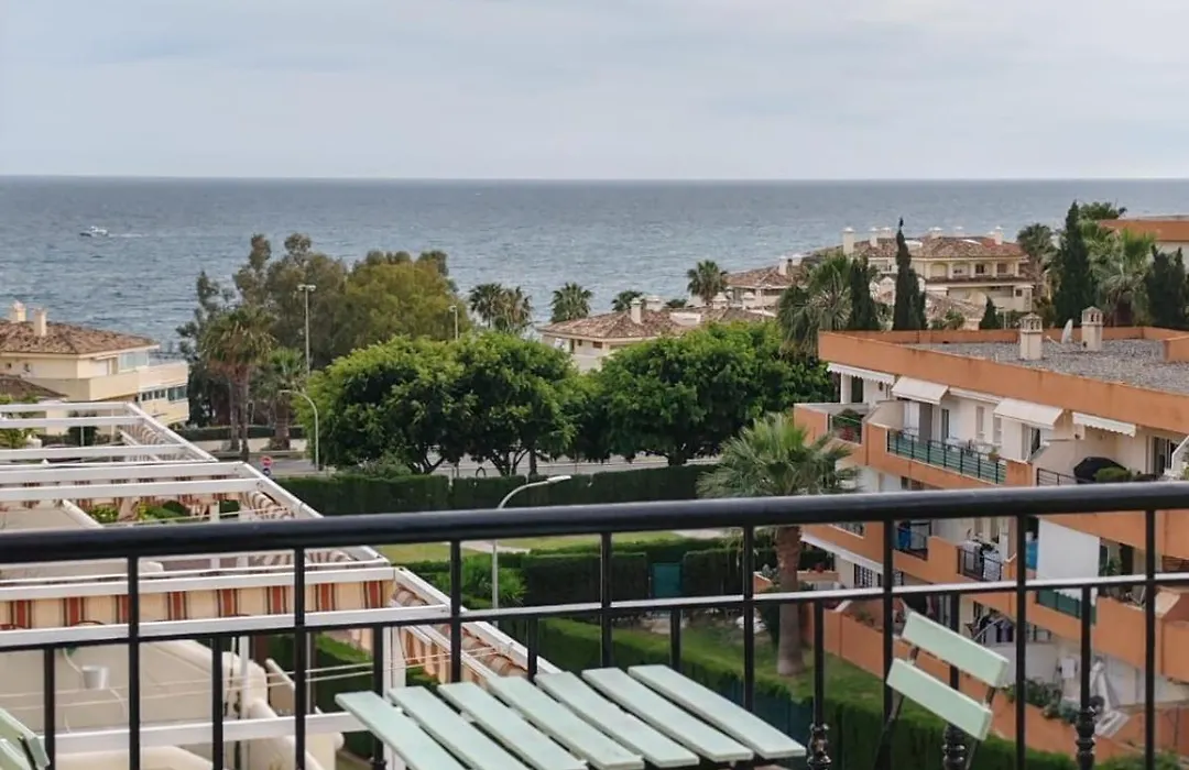 Seaview Apartment With Great Amenities & Facilities-1