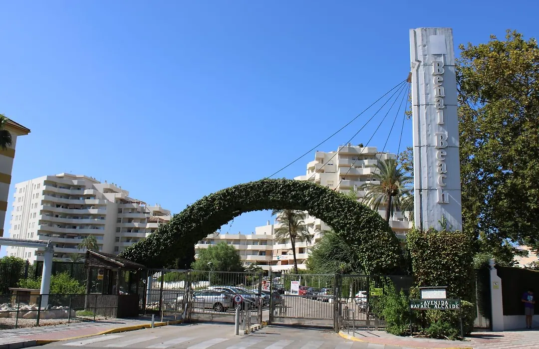 Apartamentos BENALBEACH-1
