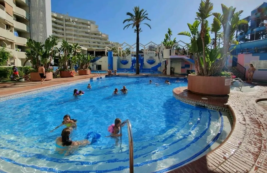 Apartamentos Holidays Benalbeach-1