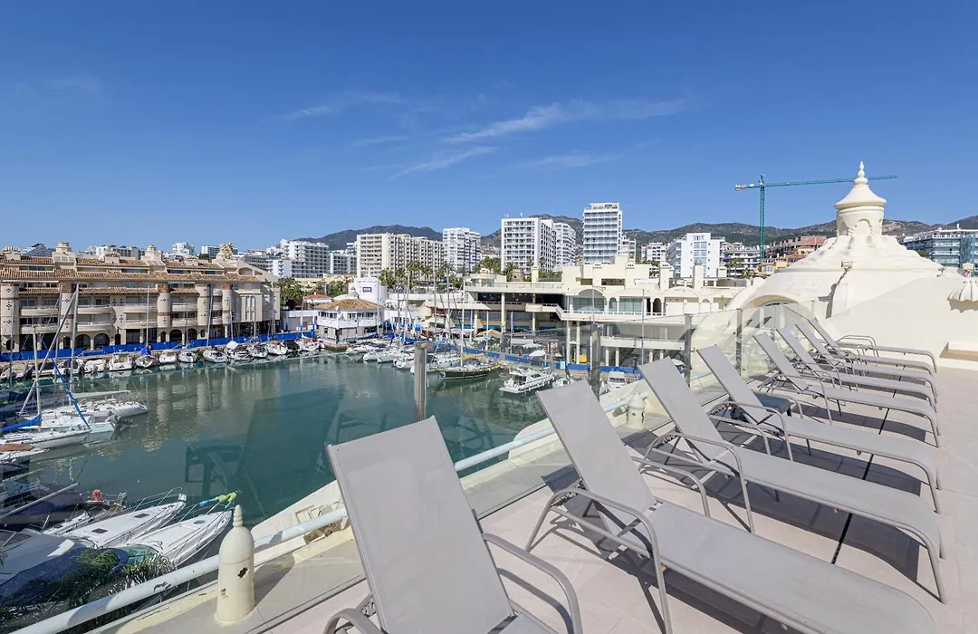 Wintowinrentals Luxury And Sea View Inside Puerto Marina-1