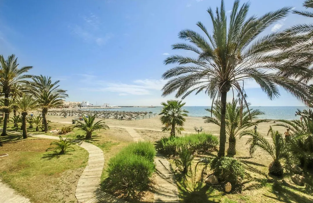Precioso Apartamento Al Lado De La Playa-1
