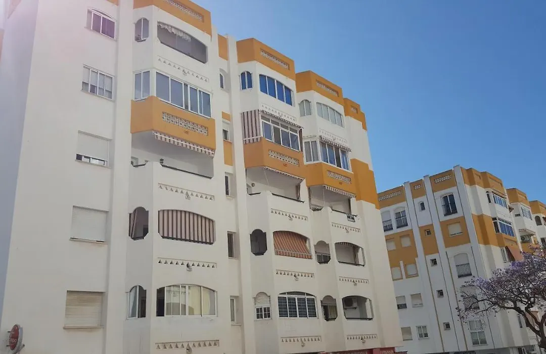 Apartamento Arroyo De La Miel, Luminoso Y Bonito-1