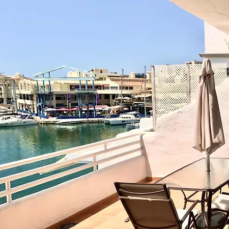 Apartamento En Puerto Marina B32-3