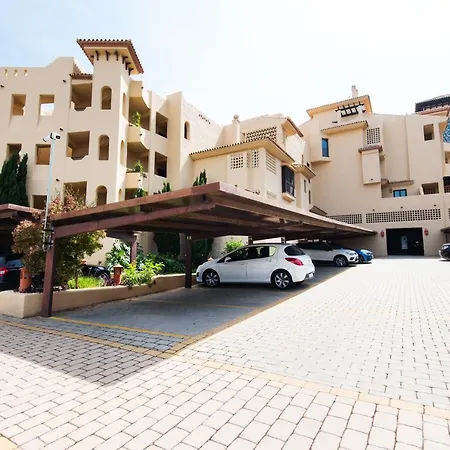 Alquibla Sea Views, Swimming Pool And Parking-2