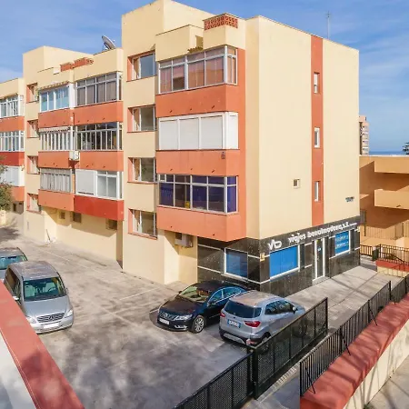 Espectacular Apartamento En Benalmadena Costa, Frente Al Mar-3