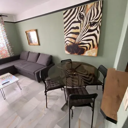 Lovely Apartment For 2 To 4 People---Apartamento De Dos A Cuatro Personas-2