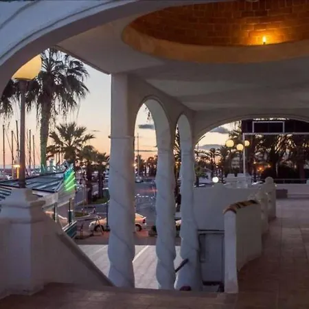 Apartamento En Puerto Marina G204-3