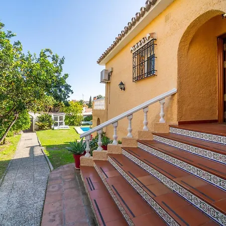 Casa De Los Limones By Michael Family Villa Near Puerto Marina-2