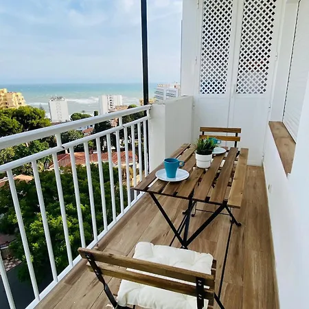 Moderno Apartamento Con Vistas Al Mar -Benalmadena-3