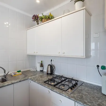 Aa Guest - The Golden Sea Views Eco Apartment-2