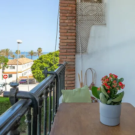 Cute Apartment Oceanfront-2