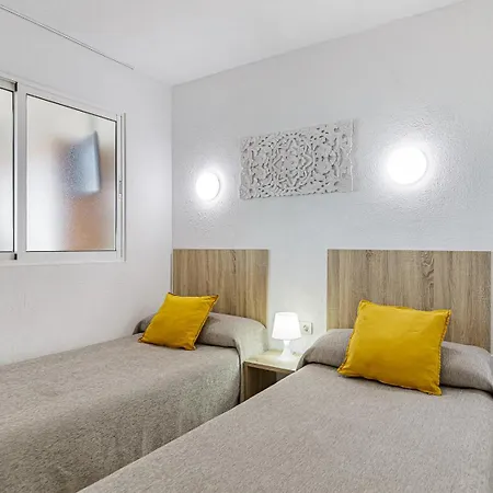 Apartamentos Doramar-3