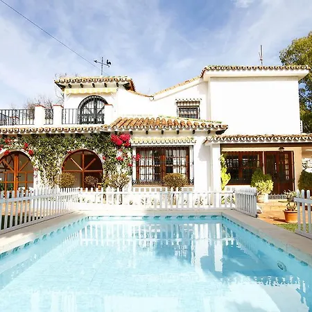 Puerto Marina Villa-3
