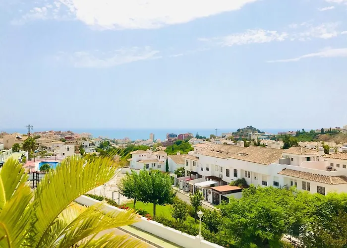Monthly Stay Large 3 Bed Holiday Home With Pool & Sea Views Benalmádena