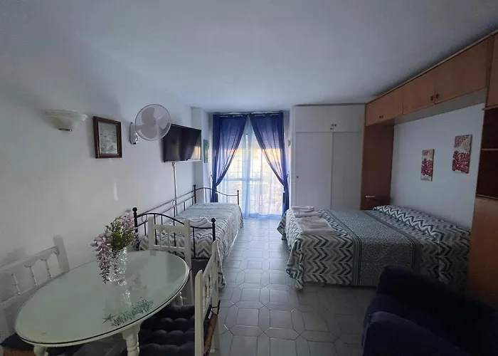 Minerva Holidays Estudio En Benalmadena Appartement