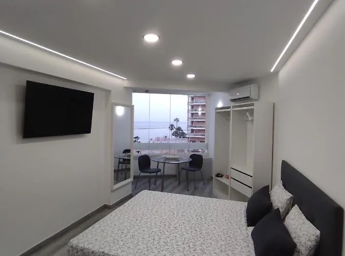 Suite-Estudio Primera línea de playa Benalmádena